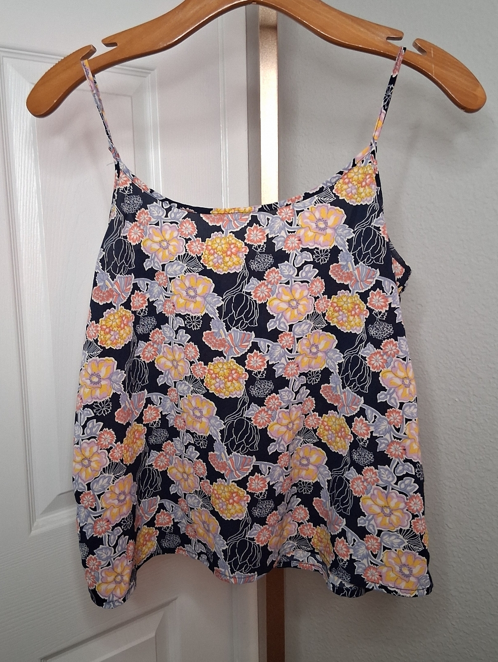 Wild Pearl Floral Crop Top Tank Top Small